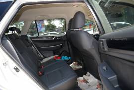 SUBARU OUTBACK 2015 WHITE