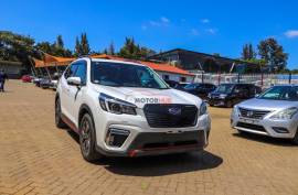 Subaru Forester XBREAK White 2018